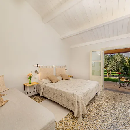 Farm stay Wine Leda D'ittiri Alghero