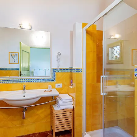 בית חווה Wine Leda D'ittiri